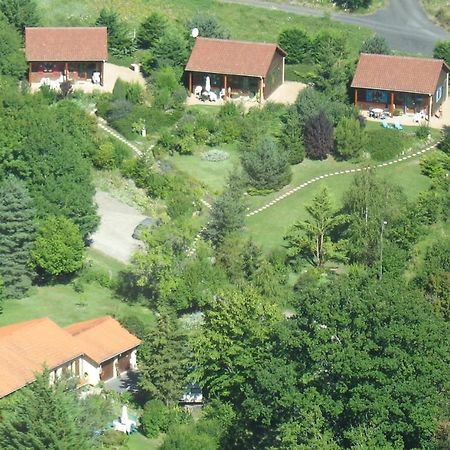 Les Chalets De La Vigne Grande Saint-Floret Εξωτερικό φωτογραφία