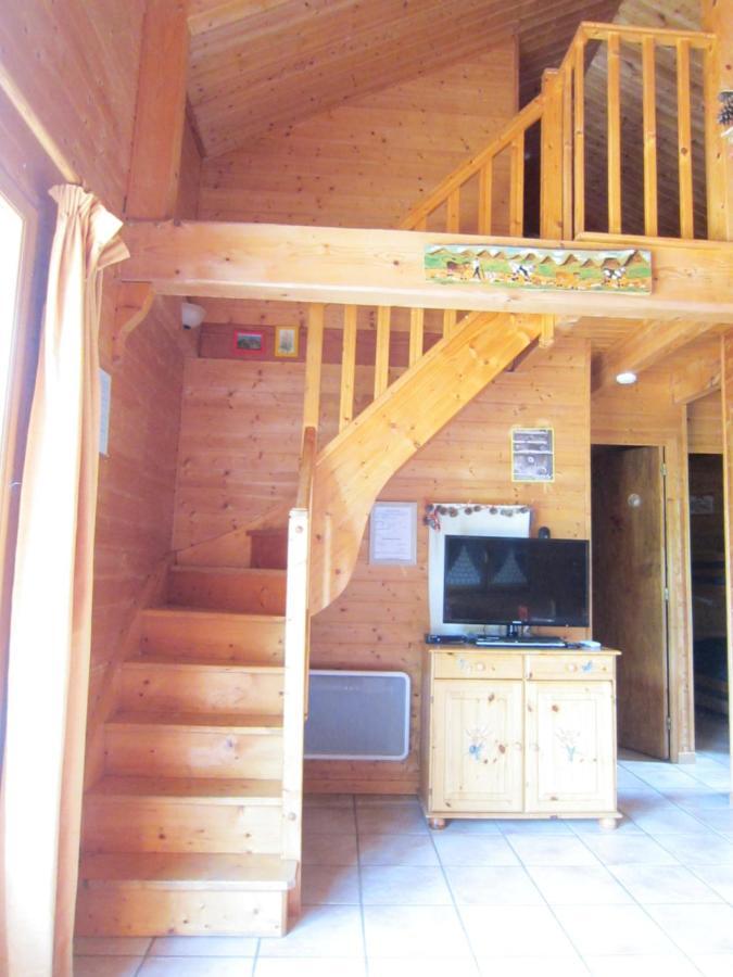 Les Chalets De La Vigne Grande Saint-Floret Εξωτερικό φωτογραφία