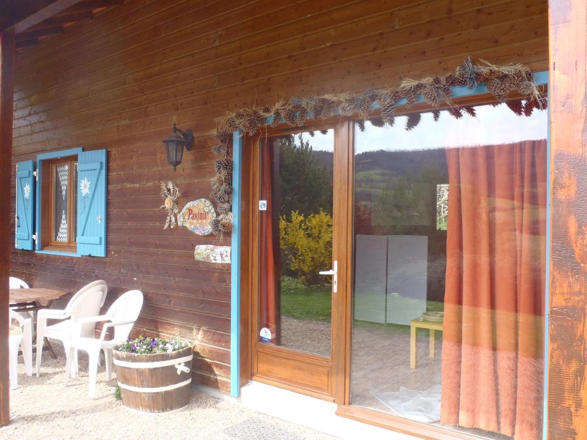 Les Chalets De La Vigne Grande Saint-Floret Εξωτερικό φωτογραφία