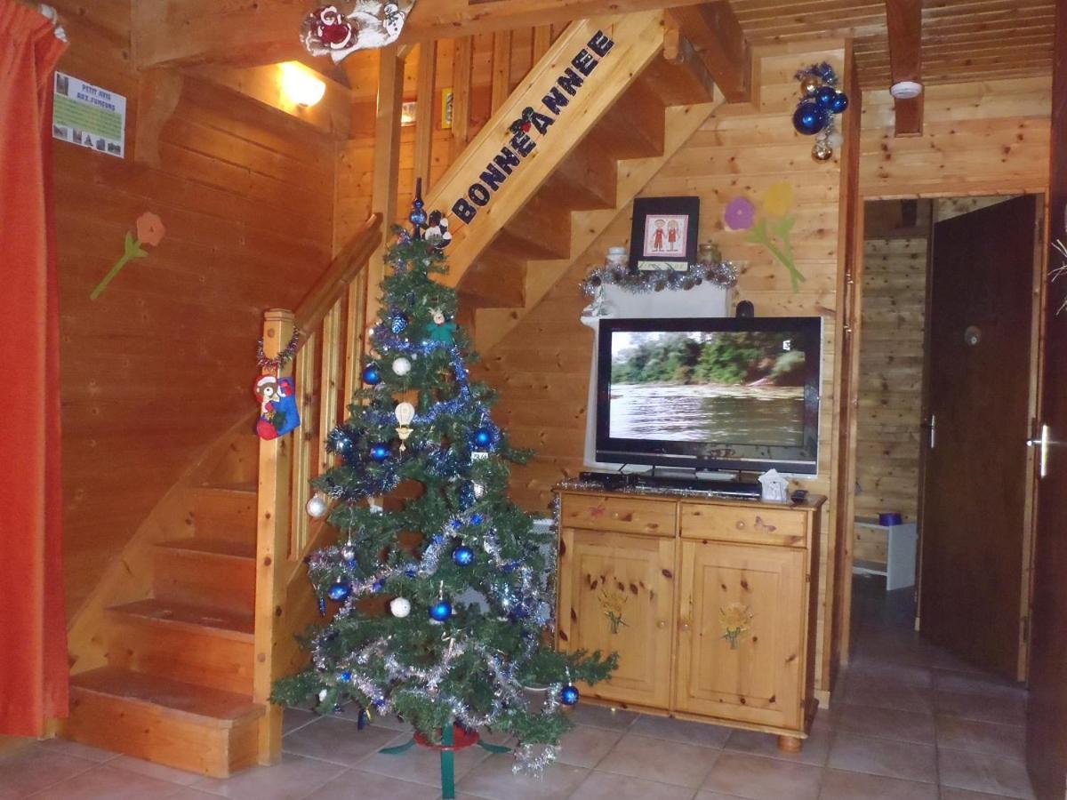 Les Chalets De La Vigne Grande Saint-Floret Εξωτερικό φωτογραφία